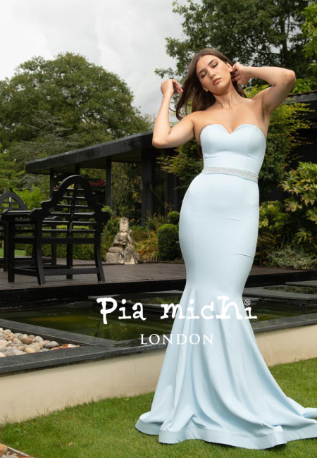 Pia Michi Sweetheart Neckline Fitted Jersey Prom Dress / Evening Dress